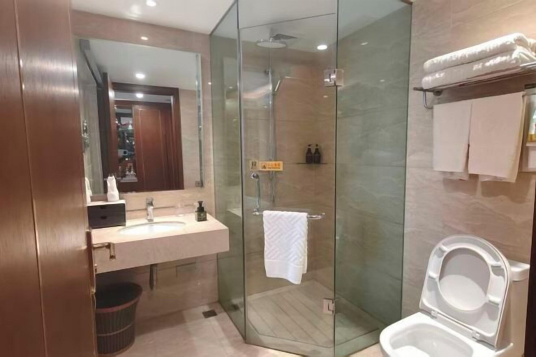 Bathroom 4, Dingbang International Hotel, Pingliang