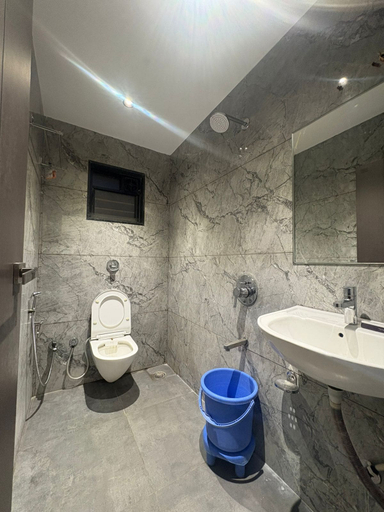 Bathroom 4, Hotel Govind Regency, Dhule