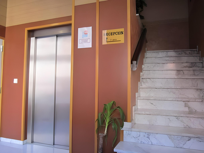 Others 4, Hotel Bahia, Asturias