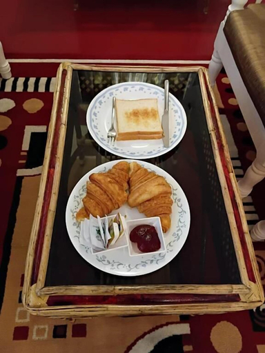 Breakfast meal, L'edelweiss heritage house, Puducherry