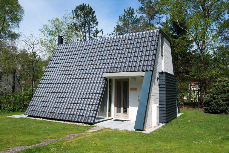 Exterior & Views 1, Forest-Edge Family Bungalow, Apeldoorn