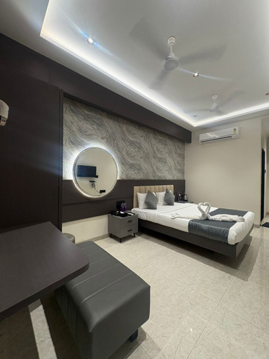 Others 5, Hotel Govind Regency, Dhule