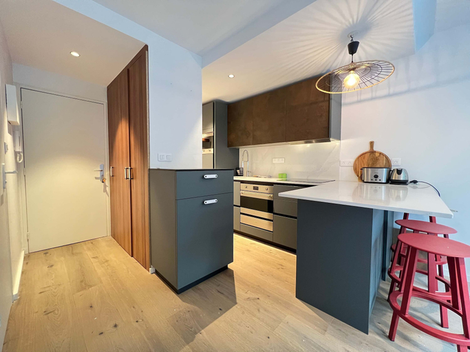 Room 5, Le Midi - 2p - Moyenne dur e, Haute-Garonne