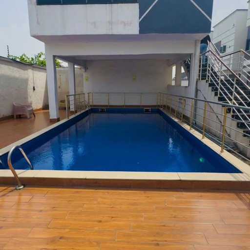 Pool, Luxury 4BR Retreat, Eti-Osa