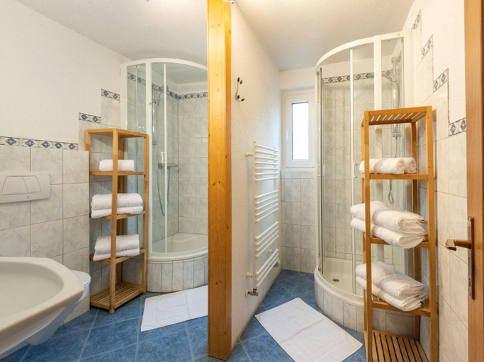 Bathroom 3, Chalet in Montafon near Ski Lifts, Bludenz