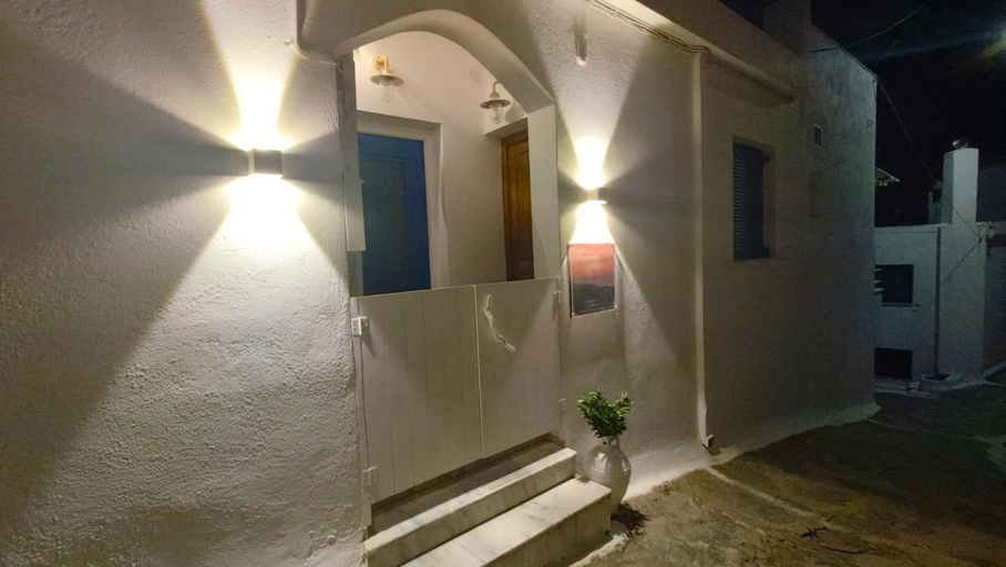 Others 4, Enjoy Sunset-Aggelos house, South Aegean