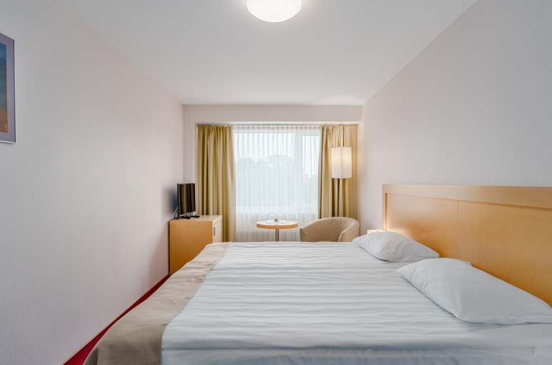Bedroom 2, Riga Islande Hotel, Riga