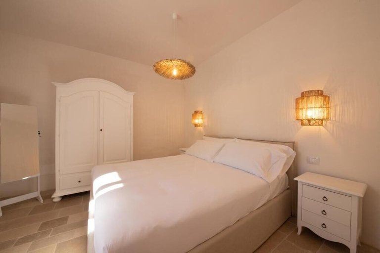 Room 4, Borgo Cucumo, Bari