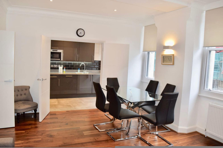 Room 5, Beautiful Central London Apartment (FS2 II), London
