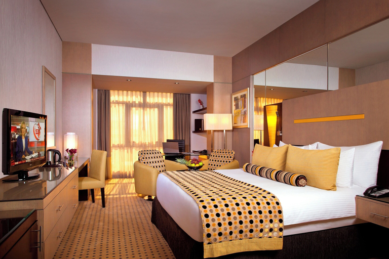 Bedroom 2, Time Grand Plaza, Dubai