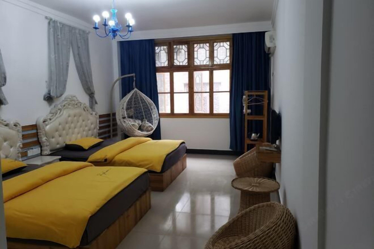 Bedroom 2, Xiangyunge Inn, Xiangxi Tujia and Miao