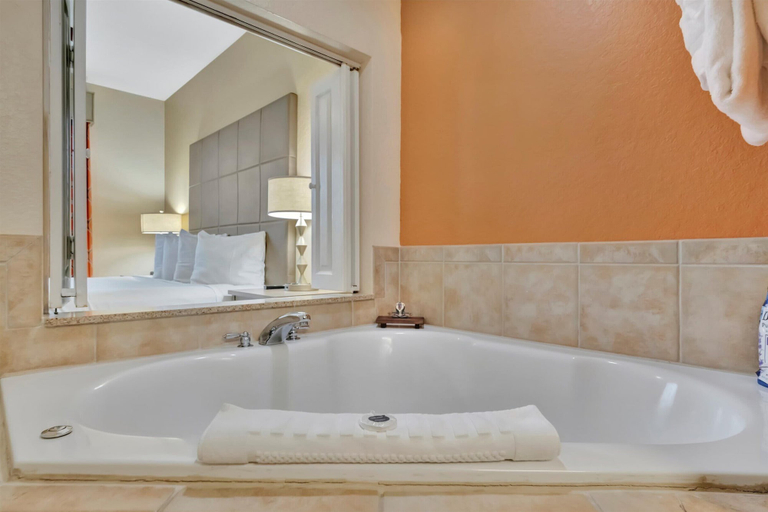Bathroom 4, Magical Moment Vacation Condos, Orange