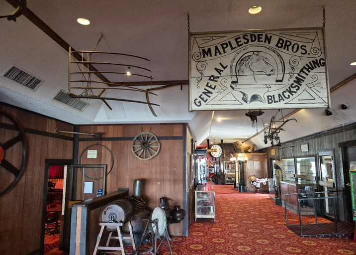 Interior 3, The Tonopah Station, Nye