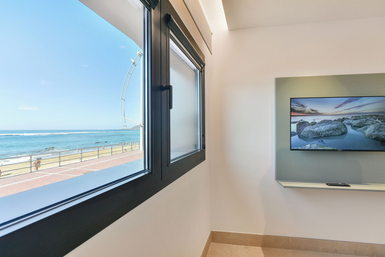 Room 5, OH Suites Paseo de las Canteras 58, Las Palmas