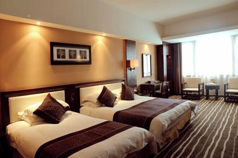 Bedroom 3, Shexian Hotel, Huangshan