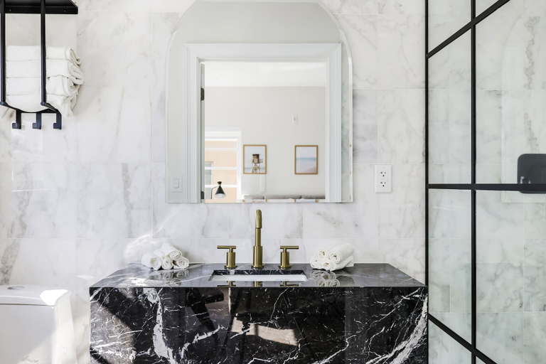 Bathroom 3, Lemon Branch, Miami-Dade