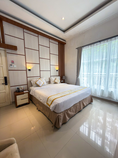 bedroom 24