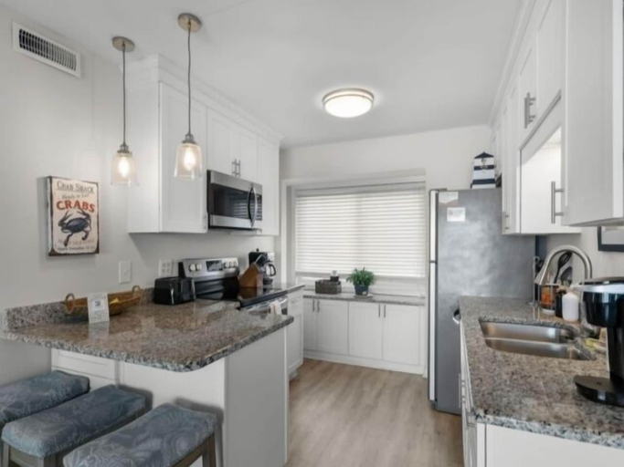 Private kitchen 4, A Beach Dream 1 Bedroom Condo by RedAwning, New Hanover