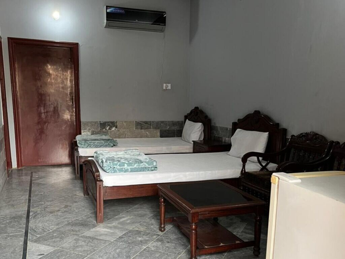 Room 5, Qaiser Hotel, Lahore