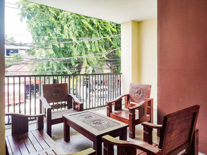 Public Area, RedDoorz near Sam Poo Kong 4 Semarang, Semarang