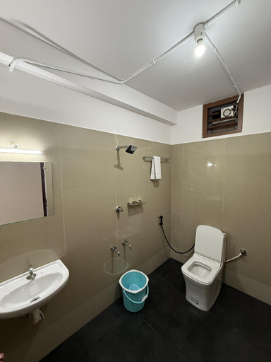 3, Aero Inn, Ernakulam