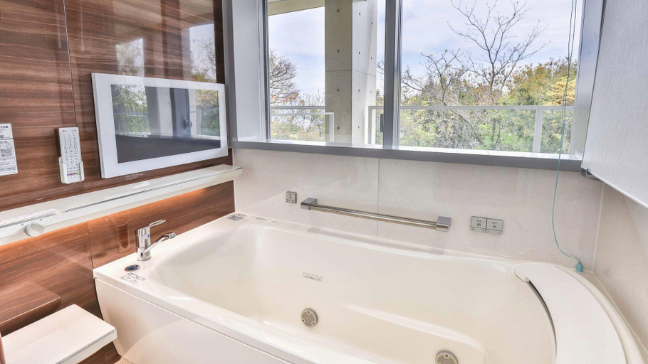 Bathroom 4, TOTO Seawind Awaji, Awaji