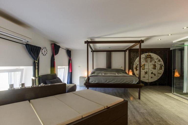 Bedroom 3, luxury suite San Carlo, Napoli