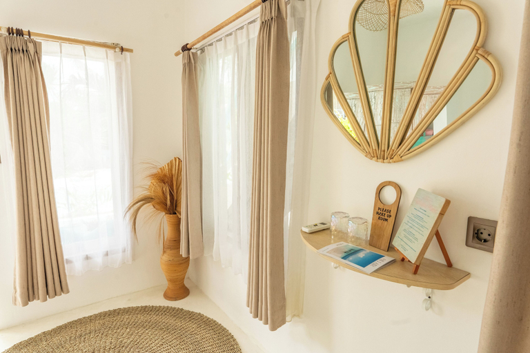 Bathroom 3, La Isla Bonita, Lombok