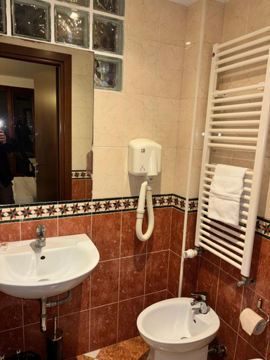 Bathroom 3, Hotel Canal, Venezia