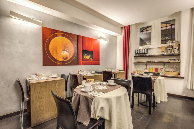 Food & Drinks 5, Hotel Rinascimento, Rome