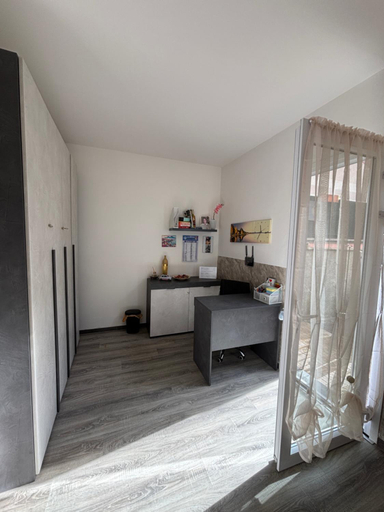 2, Casa lucia, La Spezia