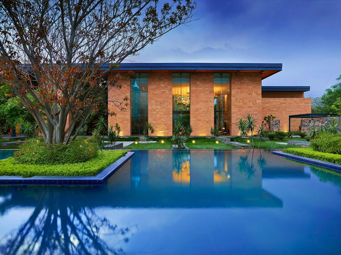 Sport & Beauty 2, Taj Damdama Lake Resort & Spa, Gurugram, Gurgaon