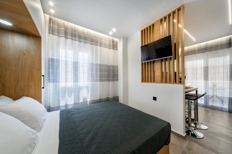 Room 2, Eirini & Nicol Studio by Cretanhouses, Crete