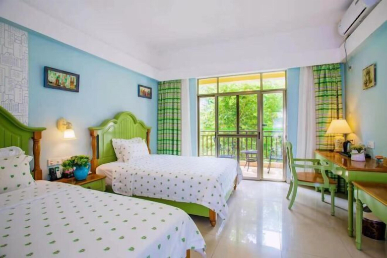 Room 3, Forest Inn (Hainan University, Zhangzhou Botanical Garden Thermoscience Academy), Hainan