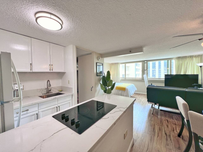 Room 2, Comfy and Modern Condo By Waikiki, Honolulu