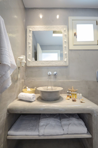 Bathroom 4, My Villa Naxos II, South Aegean
