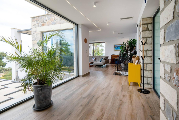 Others 5, BlueSkyline Owner's Listing, By Hellocrete, Crete