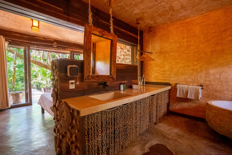 Bathroom 4, Mayan Monkey Isla Mujeres | Social Hotel, Isla Mujeres