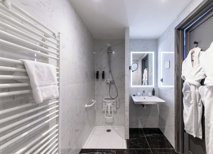 Bathroom 3, Hôtel Le Levanna by Les Etincelles, Savoie