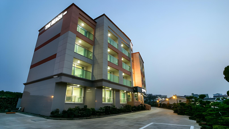 Exterior & Views 1, jeju thebeach pension, Jeju