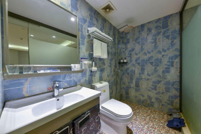 Bathroom 4, SHENZHEN FEIYOUMEI HOTEL, Shenzhen