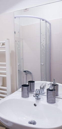 Bathroom 3, Holiday Cazare Brasov, Brasov