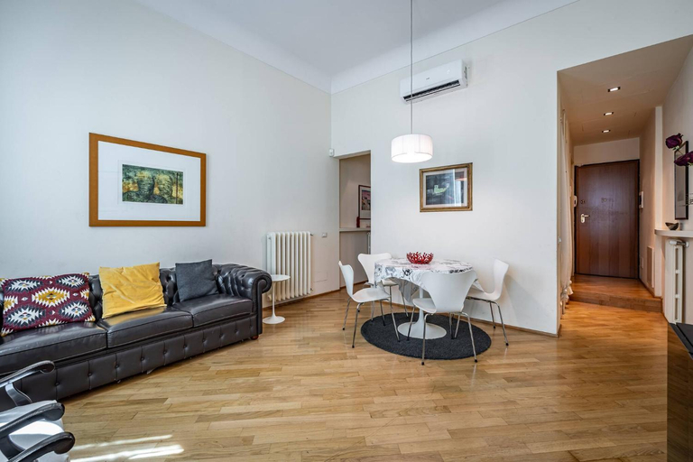 Others 5, YD Servi suite apt, Florence