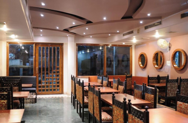 Food & Drinks 4, Hotel Aroma Classic, Jaipur