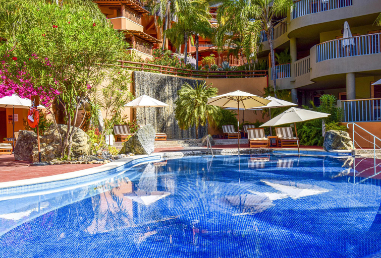 Sport & Beauty 2, Hilton Grand Vacations Club Zihuatanejo Mexico, José Azueta