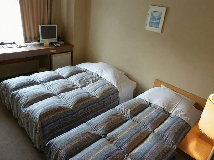 Bedroom 2, Prince Hotel Takefu, Echizen City