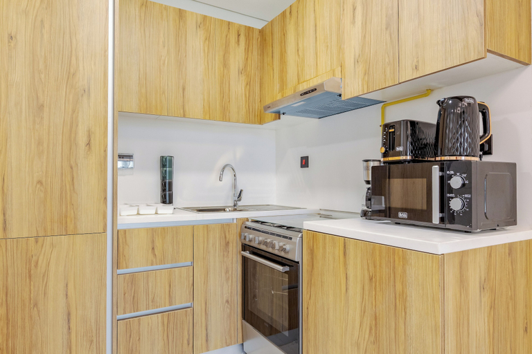 Private kitchen 2, Bloomfields Magnificent 1Br Al Marya, Abu Dhabi City