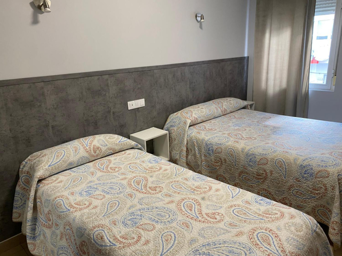 Bedroom 2, Hostal Retiro, Madrid