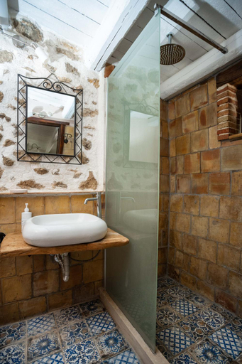 Bathroom 3, Villa Roba degli Ulivi, Agrigento