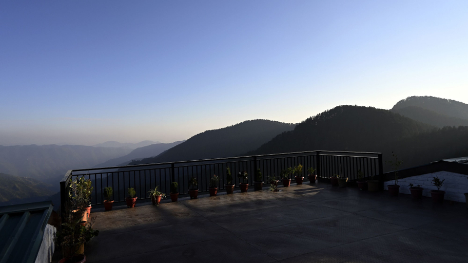 Exterior 1, Hardys Retreat, Shimla